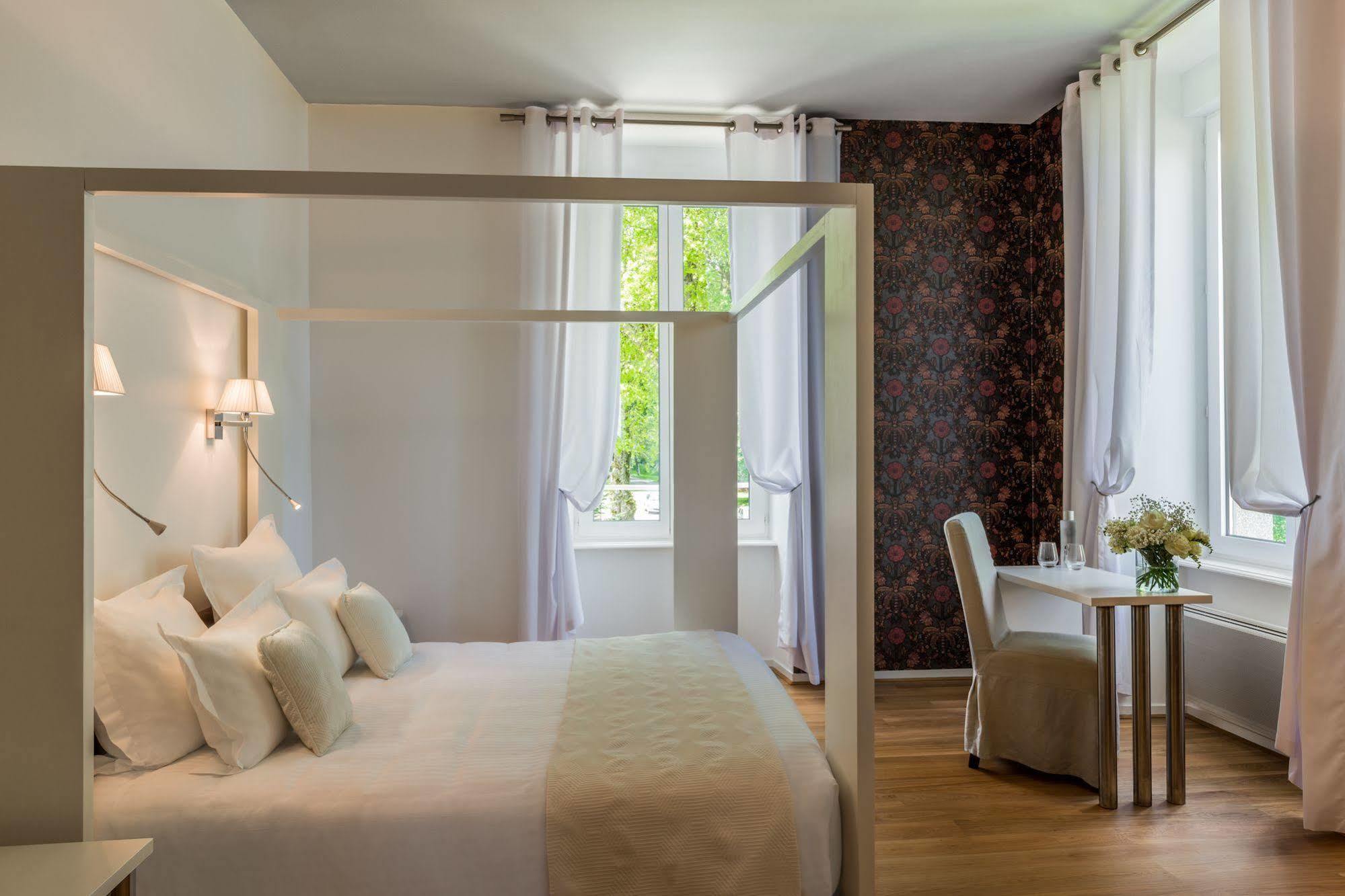Manoir De Kerhuel De Quimper Hotel 4*